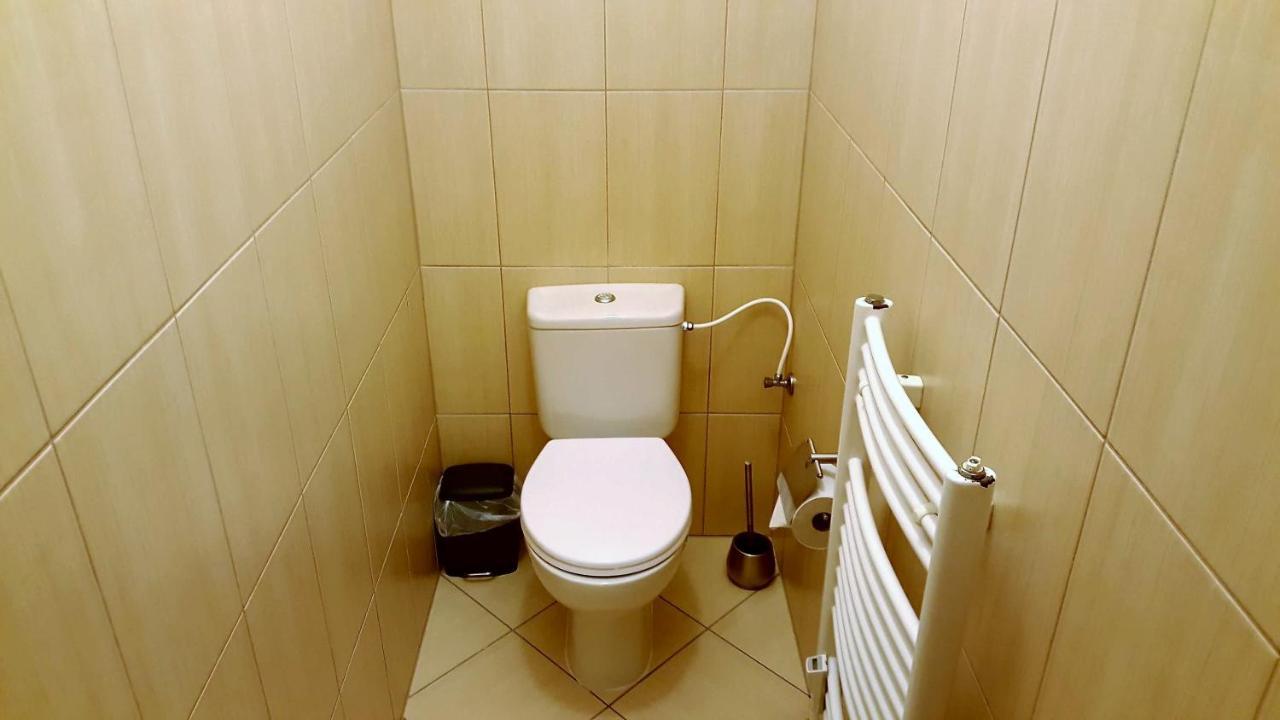 Apartment Smichov Praha Bagian luar foto